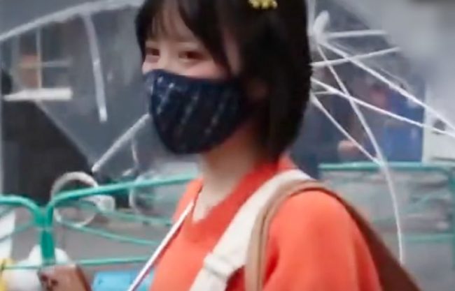 『超スケベ乙女＼中出し初撮り』楽しみぃ~男優さんのデカマラ。。無毛マ●チョをビショ濡れにしたチッパイが種付けでウットリwwwwwww
