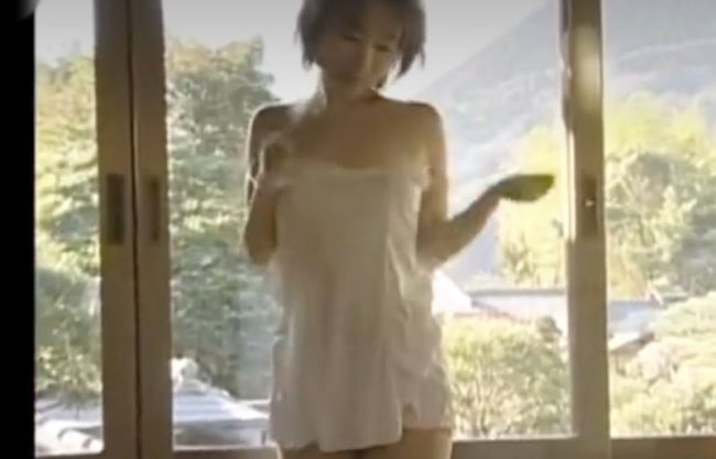 《濃密…浮気／温泉旅行ポルノ》早くおチ〇ポ欲しい。全裸で欲しがるスレンダー奥様が部屋でお風呂で間男を貪る企画wwwwwwwwwww
