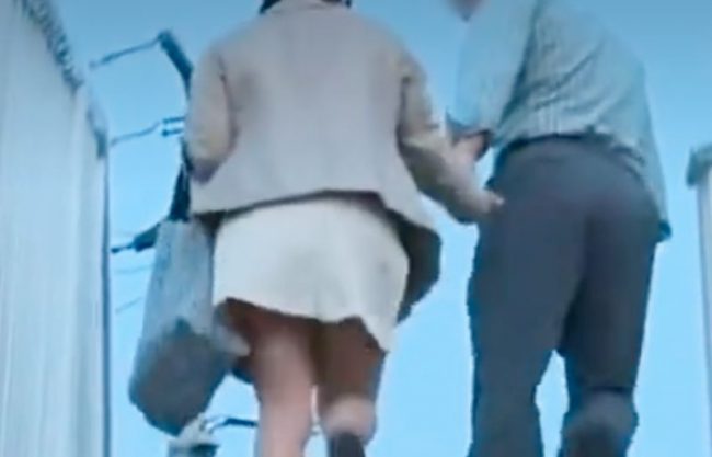 『メス開眼＼青姦ポルノ』早くぅ硬いのフェラしたい。六十路の恋人に開発された奥様が屋外での不貞交尾に溺れるドラマwwwwwwwww