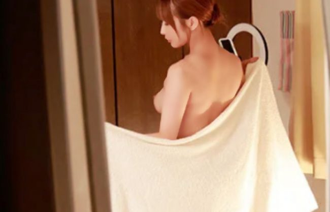 《逆痴漢…連れ込み／隣人お姉さん》もっと…鬼ヒスするのよ。覗き見ヤロウをヌルテカファックで美女が射精管理しちまうドラマwwwwww