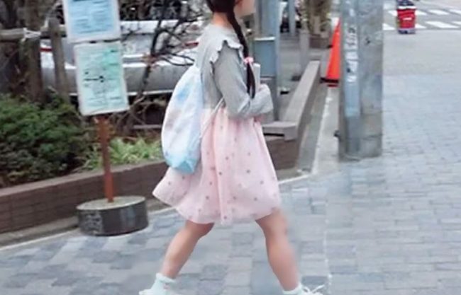 り《投稿／無許可中出し･･小柄乙女》パンパン‥やだお膣射精しちゃ。ツキマトイ野郎に連れ込まれたチッパイ種付けされる企画wwwwww