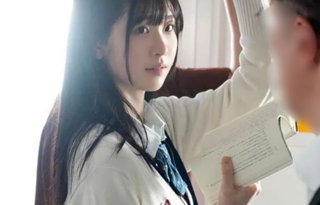 『痴漢願望＼優等生ＪＫ』先生…おチ●ポ挿れて。電車で誘った隠れビッチが密室に連れ込んだ中年との濃密交尾に溺れるドラマwwwwww