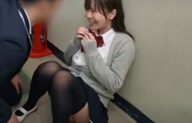 《中出し／地味子…秘め事》凄い濃厚～今度は教室でシヨ。性に興味津々の制服Ｊｋが同級生にドクドク種付けされる二次実写化wwwwww