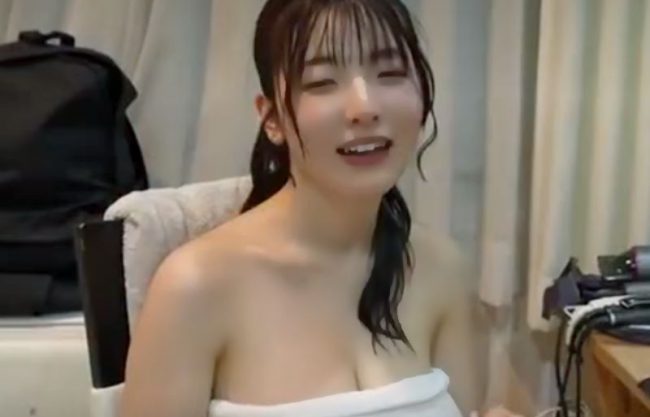 『中出し解禁＼サイズ愛乙女』はぁ～種付けって快感。ポルチオ逝きを経験した超乳がタオル一枚で余韻に浸っちまう企画wwwwwwwww