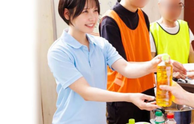 『中出し便器＼避難所性活』ぃぃぉ~ゴム付けなくて。ザーメンの行き場を無くした男共をレスキュー隊員が穴兄弟にしちまうドラマwwwww