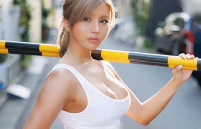『中出し＼廻され堕ち‥筋肉ＧＡＬ』ひ〇ぽ~下さいください。鬼畜共に便女にされた褐色ボディが精液塗れで白目逝きするドラマwwwwwww