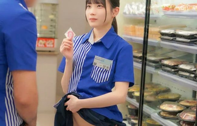 『中出し＼バイトＪＫ』先輩…今日はゴム要らないぉ。パイパイお膣に馬乗りしちまう色白乙女が注入欲しがるERO動画wwwwwwwwww