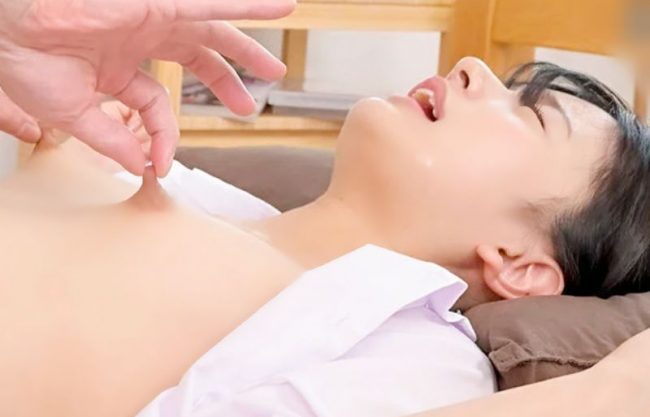 『北岡果林＼中出し教育～義理妹』お兄様～抓ってぇ。チク逝き体質の早漏乙女に堕ちたツルペタがお風呂で注入させるERO動画wwwwwww