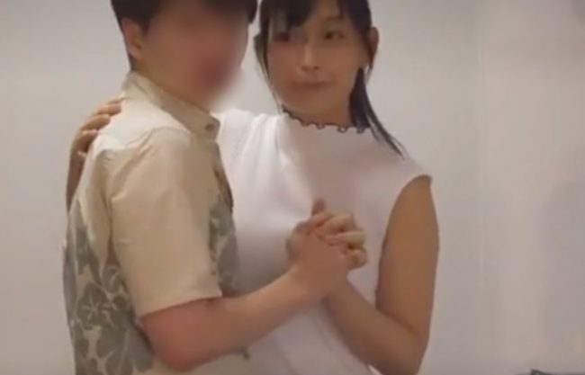 《中出し／家族不貞～母親》早くぅベロキスして。次男との共同性活で幼顔ママが毎日種付けさせちまうERO動画wwwwwwwwwwwwww