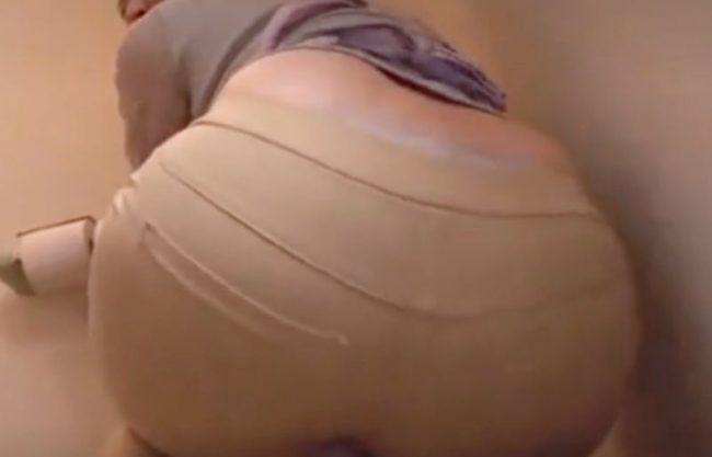 『即ズボＮＴＲ／ピタパン家事代行』濃厚下さい。強引バックされた巨尻が翌日から勝手に肉棒求めて押し掛けるアダルト動画wwwwww