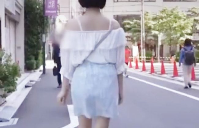 『レ〇プ＼美尻ＪＤ』やだぁ～オシッコ。ツキマトイ野郎に拉致された色白乙女が恐怖で失禁しながら穢されるアダルト動画wwwwwww